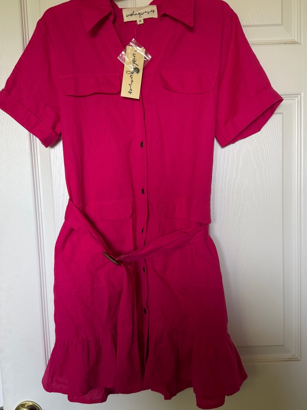 Fuchsia Short-Sleeve Button Mini Dress with Waist Tie brand new size medium